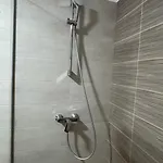 Warm And Stylish At Coresi Apartment *